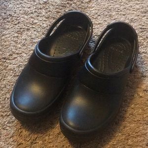 Women’s Black Crocs slip resistant
